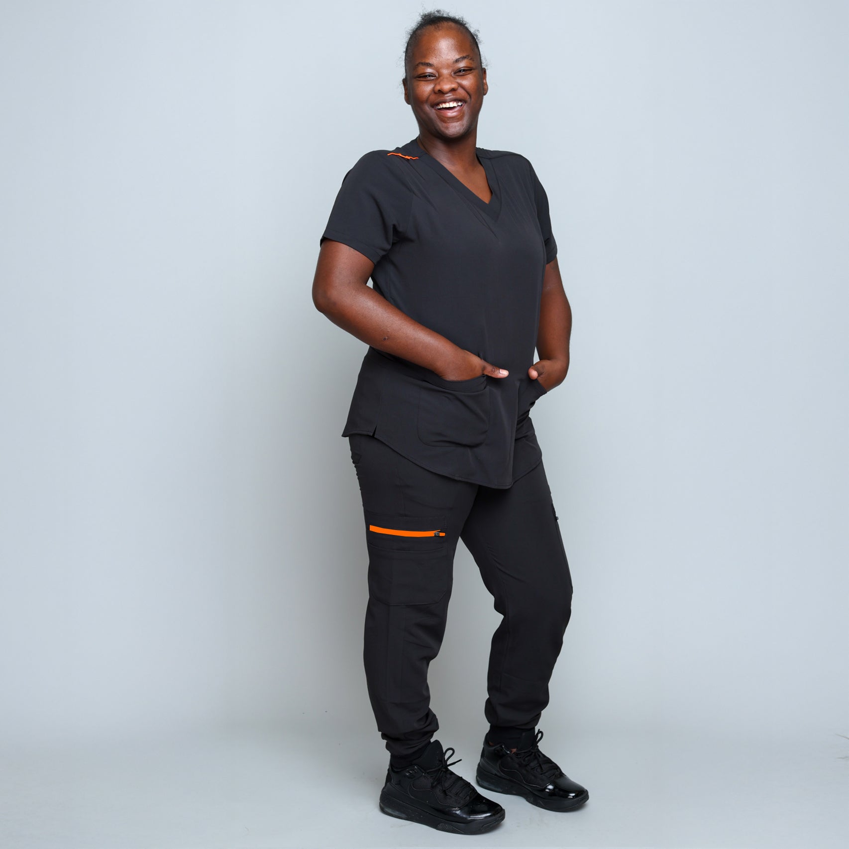 June Top (Classic V-Neck) – SeenbyKARE